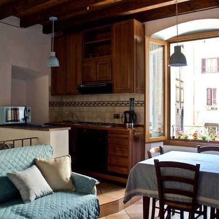 Casa Francesca Lägenhet Gargnano Exteriör bild