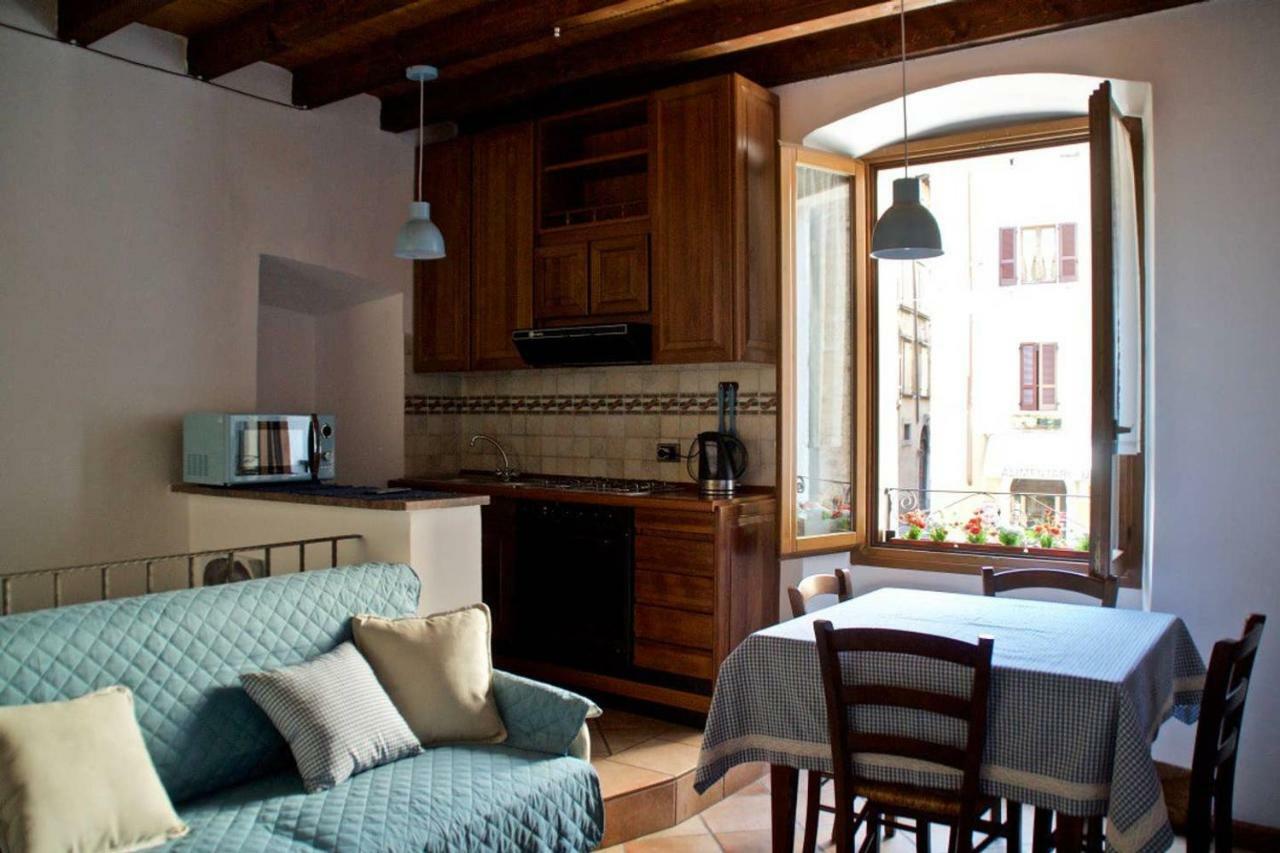 Casa Francesca Lägenhet Gargnano Exteriör bild