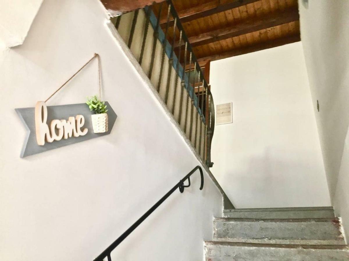 Casa Francesca Lägenhet Gargnano Exteriör bild